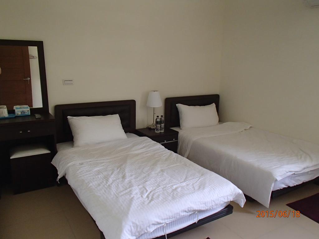 成功民宿 Km Bed And Breakfast Jinhu Esterno foto