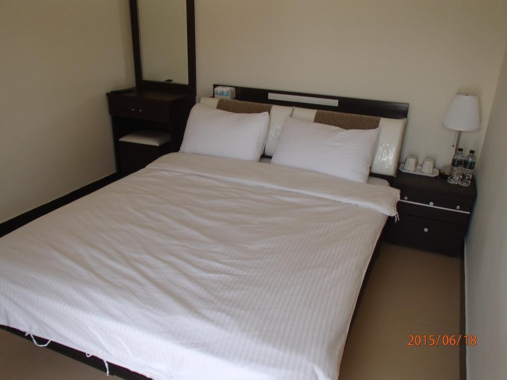 成功民宿 Km Bed And Breakfast Jinhu Esterno foto